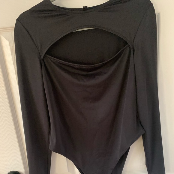 Black bodysuit from H&M. In size large. Going out top. - Picture 1 of 3